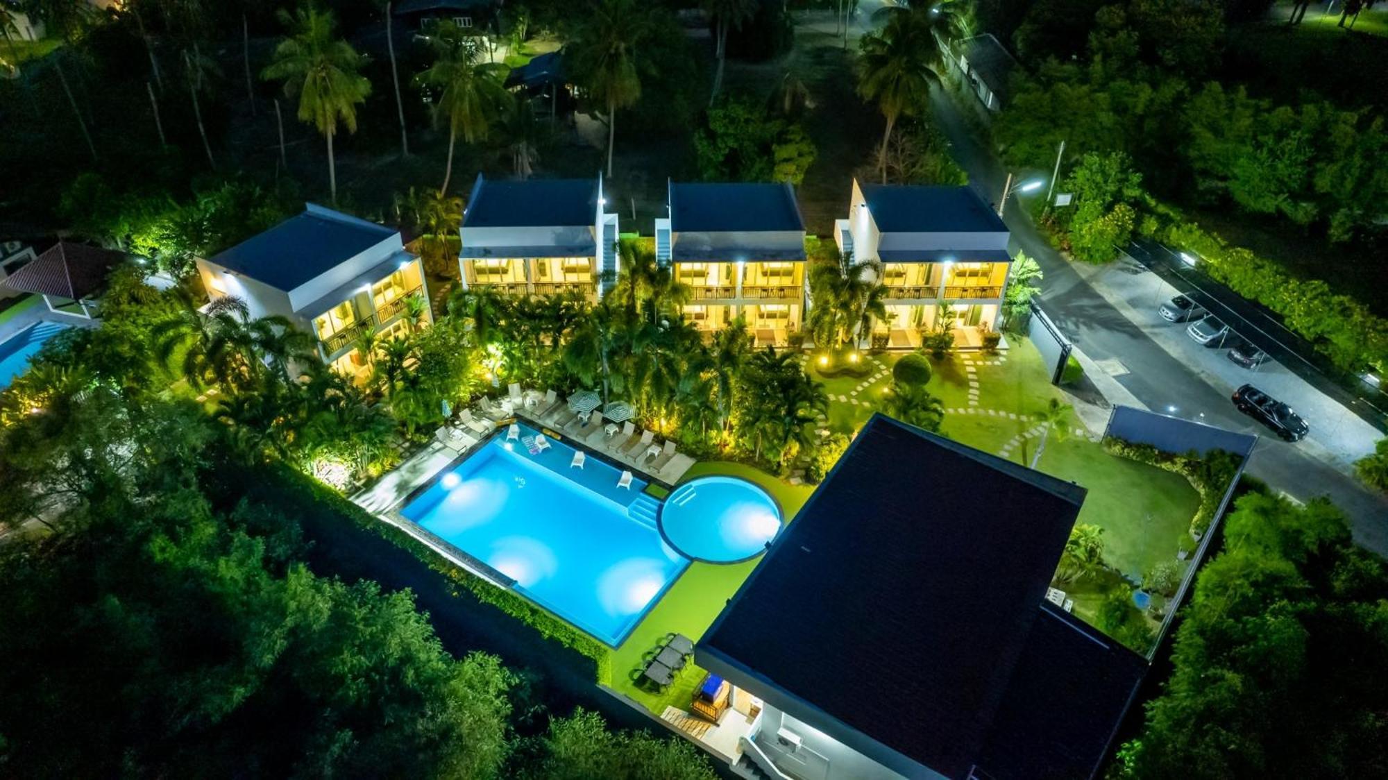 The Serenity Resort Private Villa Sattahip Extérieur photo