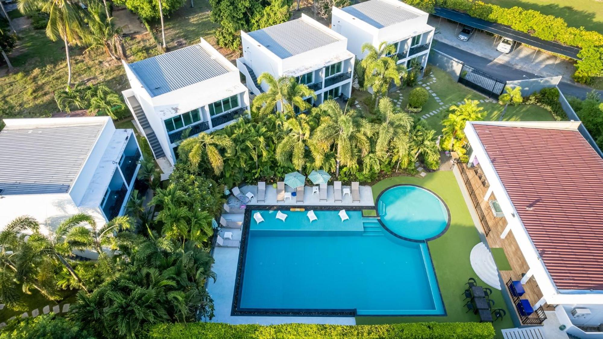 The Serenity Resort Private Villa Sattahip Extérieur photo
